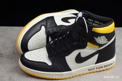 LS 1 MAIZE NO VARSITY AIR JORDAN 0822